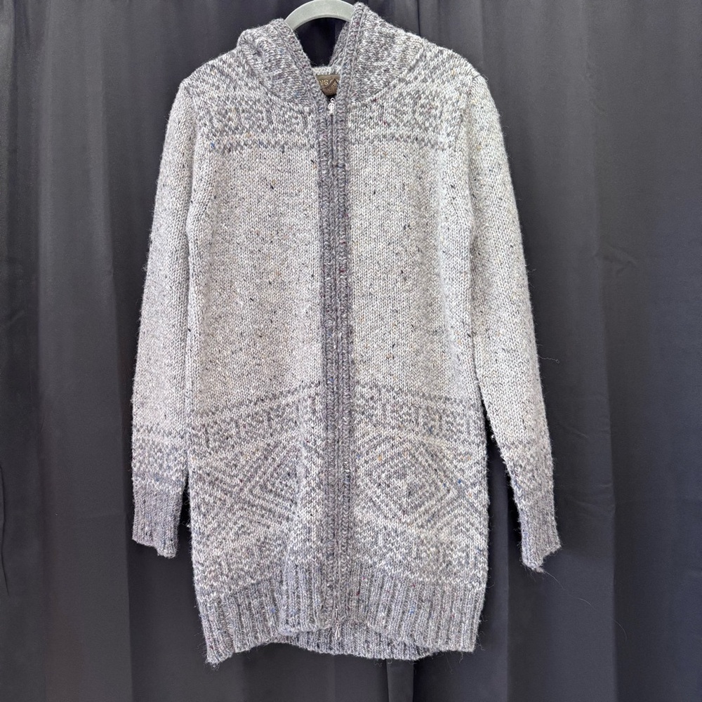 Inis Crafts Cozy Gray wool Hooded Cardigan